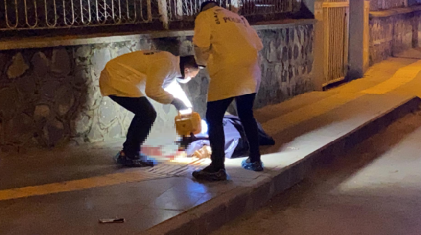 Diyarbakır’da sokak ortasında kanlı infaz! Genç kız olay yerinde yaşamını yitirdi