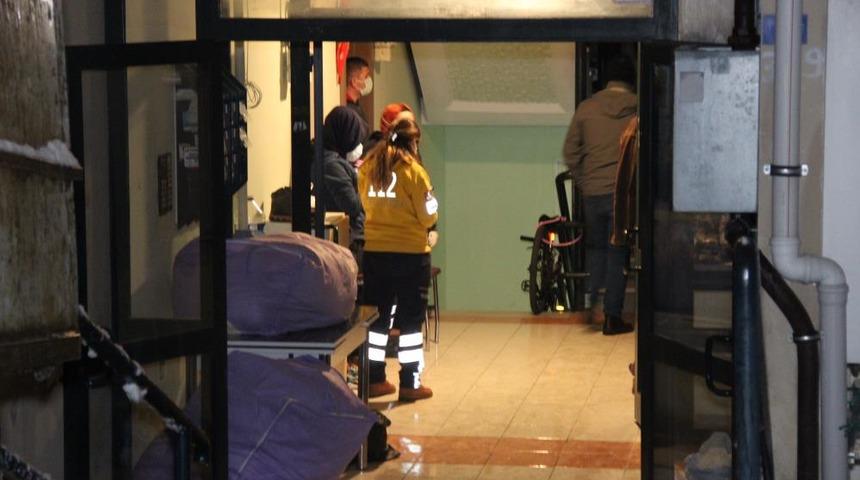 Kocaeli'de dehşete düşüren olay! Öldürdüğü sevgilisinin cesedini rehin aldı