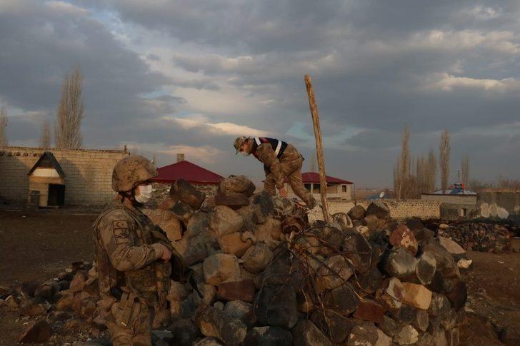 Iğdır’da jandarmadan terör operasyonu: 10 gözaltı G5