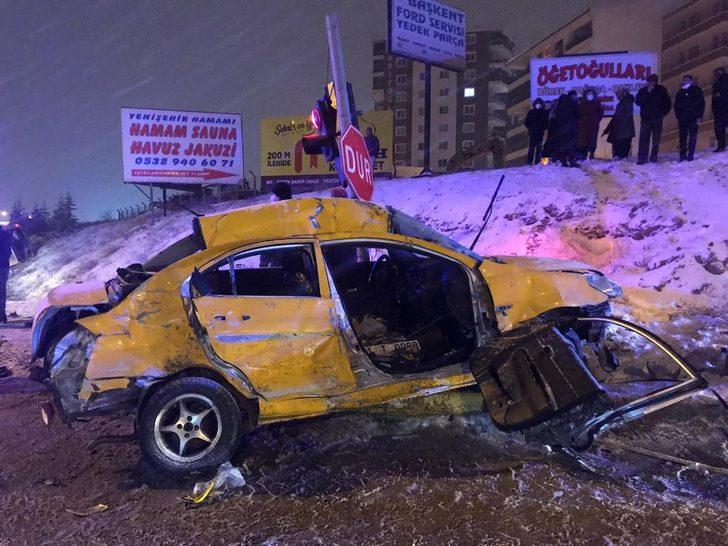 Kırıkkale’de yolcu otobüsü devrildi: Yaralılar var G3