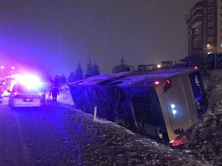 Kırıkkale’de ticari taksi ile çarpışan otobüs devrildi: 1 ölü, 2 yaralı G4