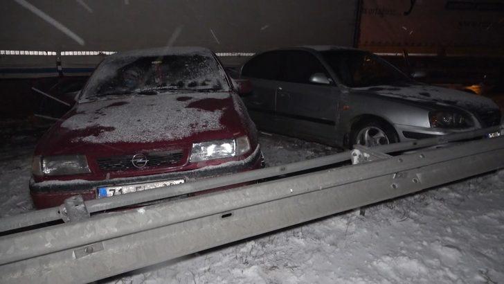 Kırıkkale-Kayseri karayolunda 15 araçlı zincirleme trafik kazası G4