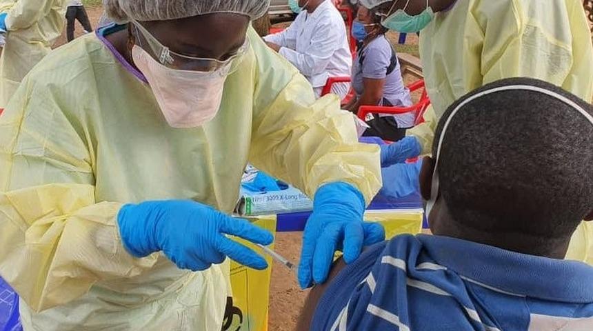 Ebola: Demokratik Kongo’da başlayan salgının ardından aşılama kampanyası