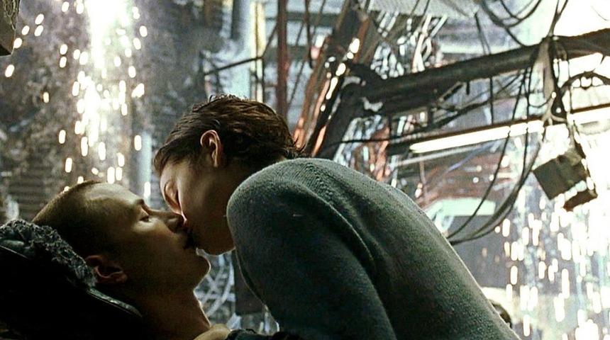 The Matrix 4 hakkında şaşırtan açıklama: 'Aşk filmi olacak'