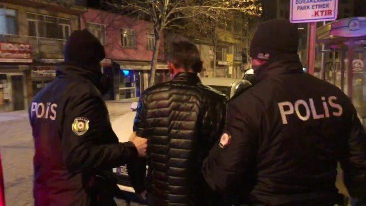 Polisten ayakkabısını, gazeteciden iyi çekmesini istedi G4