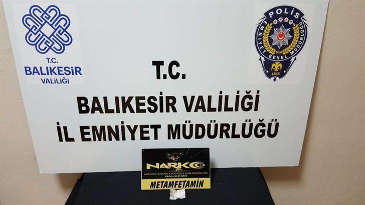 Balıkesir’de polisten 11 şahsa uyuşturucu operasyonu G3