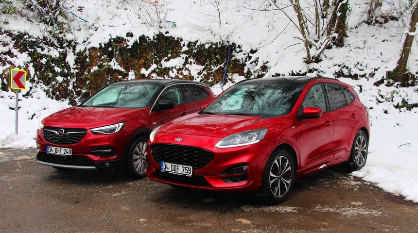Yeni 2021 Ford Kuga 1.5 Ecoblue AT8 vs 2021 Opel Grandland X 1.5 AT8