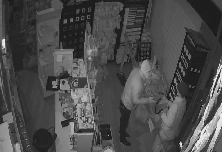 Dinlene dinlene soydular G1