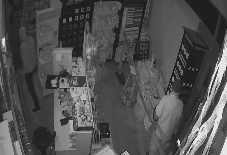 Dinlene dinlene soydular G3