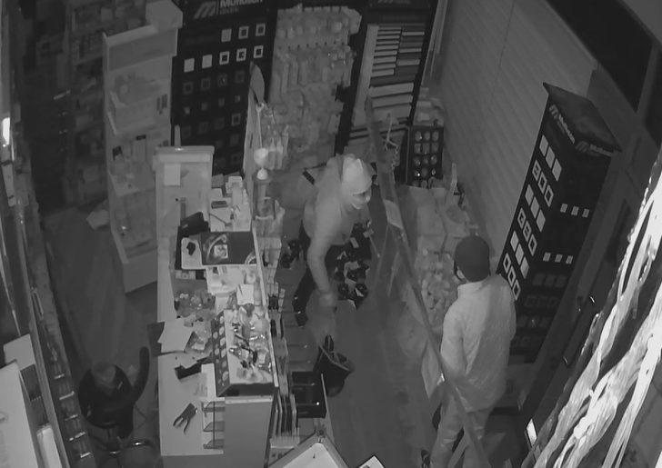 Dinlene dinlene soydular G4