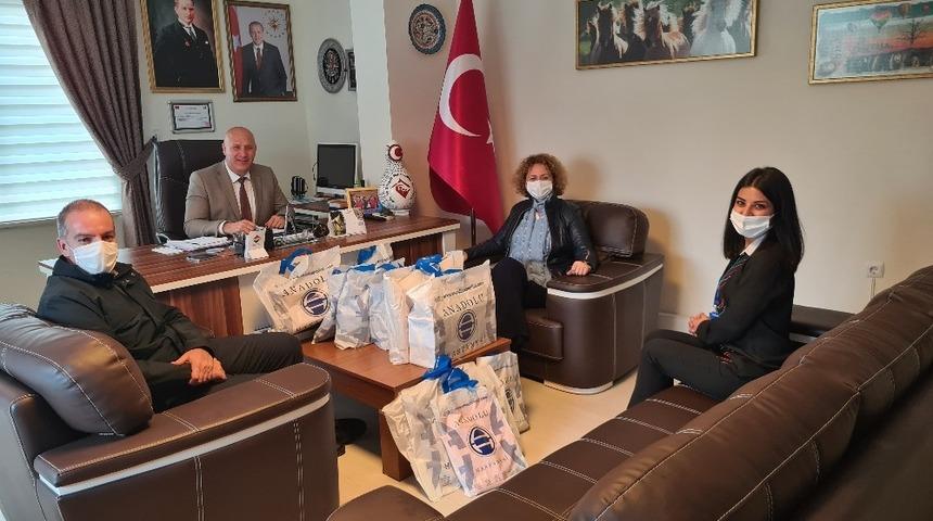 &ldquo;&Ccedil;ocuklarımızı g&uuml;l&uuml;msetmek i&ccedil;in bir hediye de sizden&rdquo; projesi