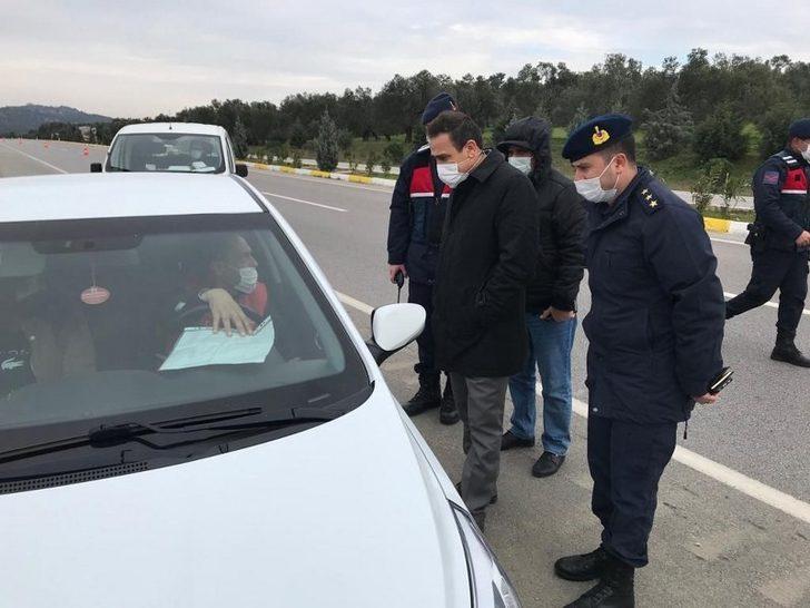 Burhaniye Kaymakamı Koronavirüs denetimlerine katıldı G4