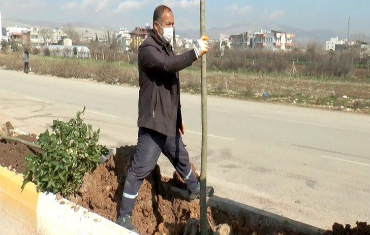 Parayı 180 kilometre uzaklıktaki dolandırıcıların ayağına kadar götürdü G3
