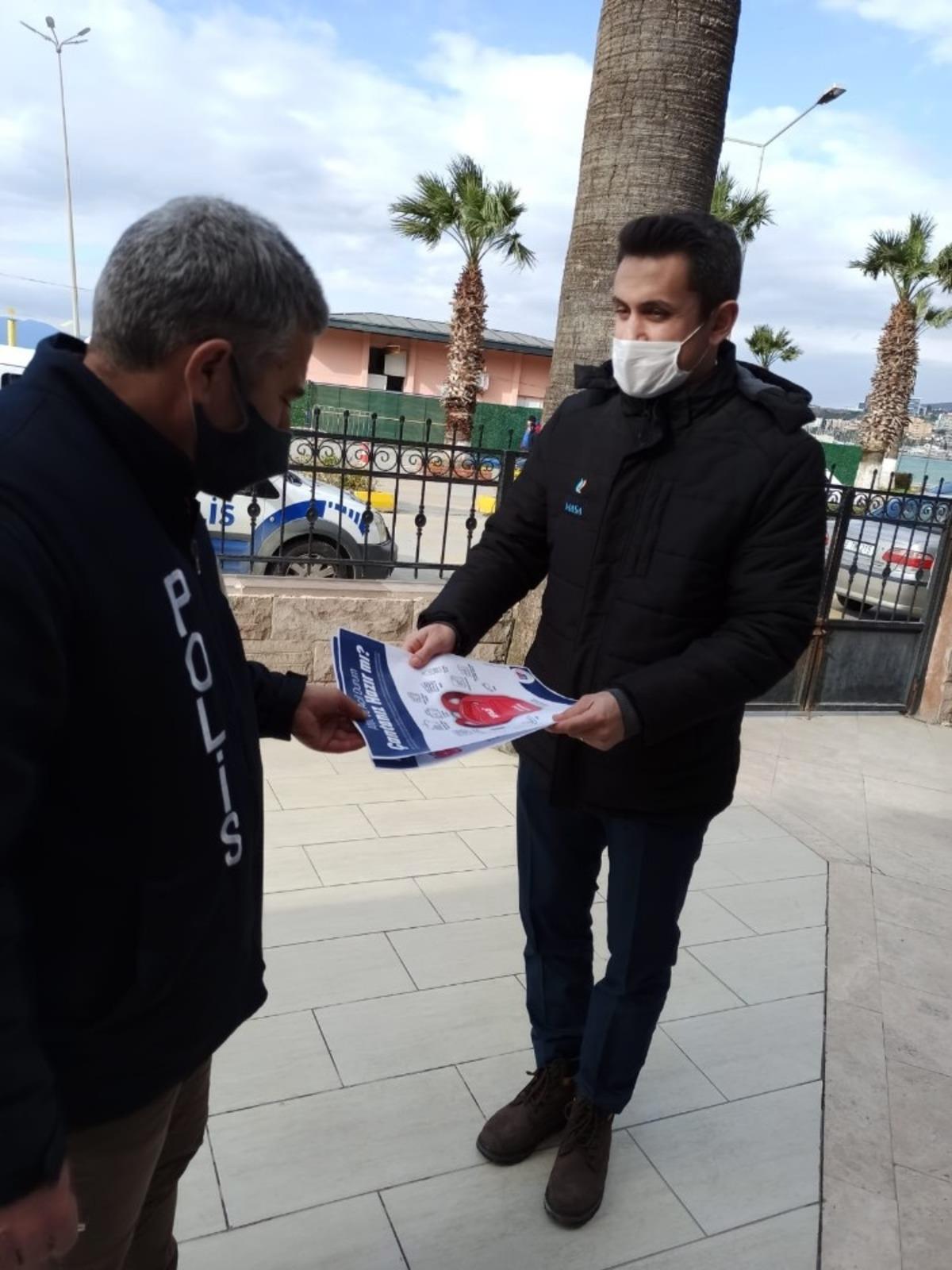 Kuşadası Belediyesi&rsquo;nden broş&uuml;rl&uuml; deprem uyarısı