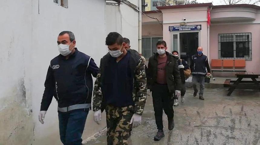 Osmaniye&rsquo;de 3 Afgan m&uuml;lteci yakalandı