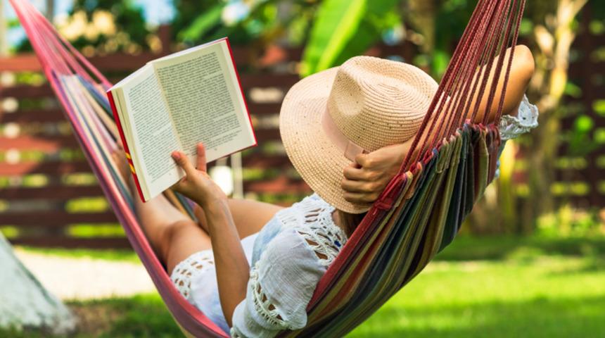 Amazon açıkladı: İşte 2020'nin en çok satan kitaplar listesi! 