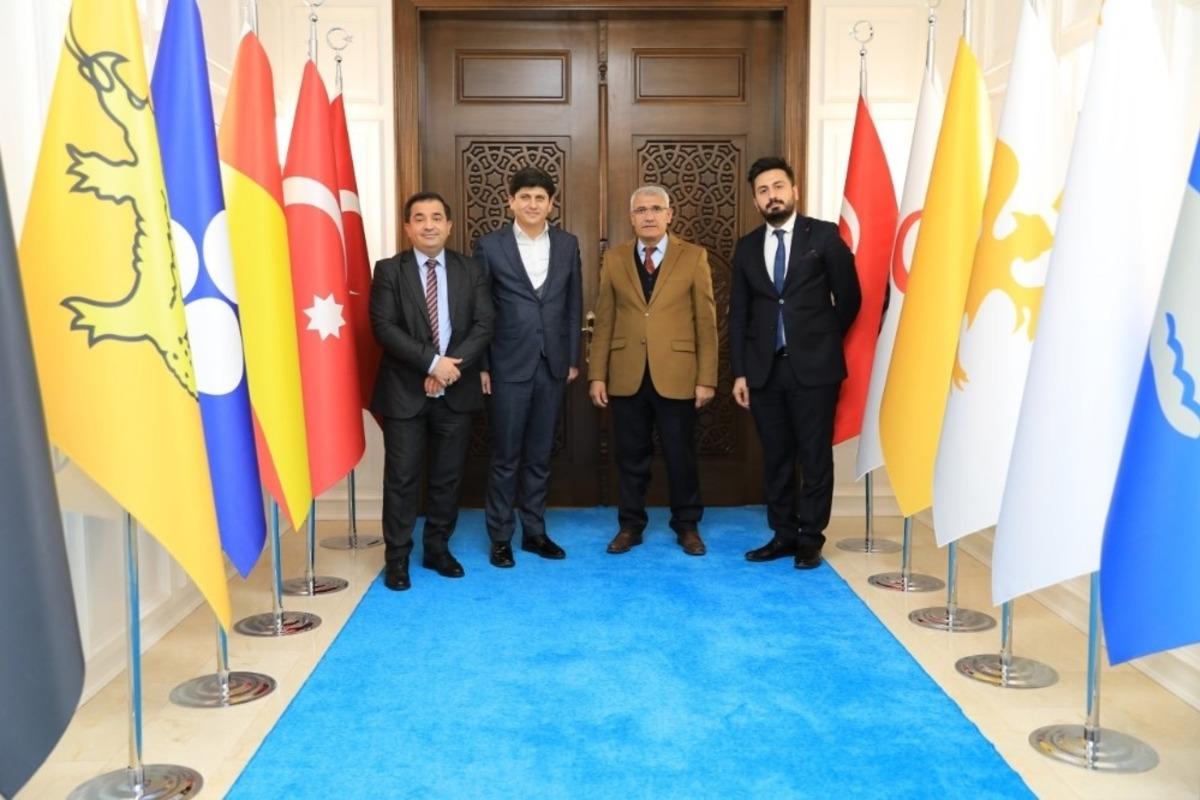 Başkan G&uuml;der&rsquo;e hizmet &ouml;vg&uuml;s&uuml;