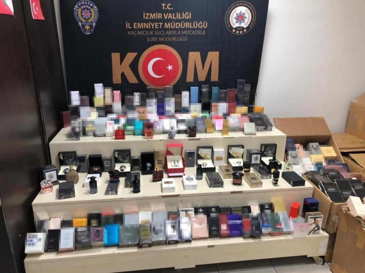 İzmir&rsquo;de canlı yayında polis baskını: B&ouml;yle yakalandı