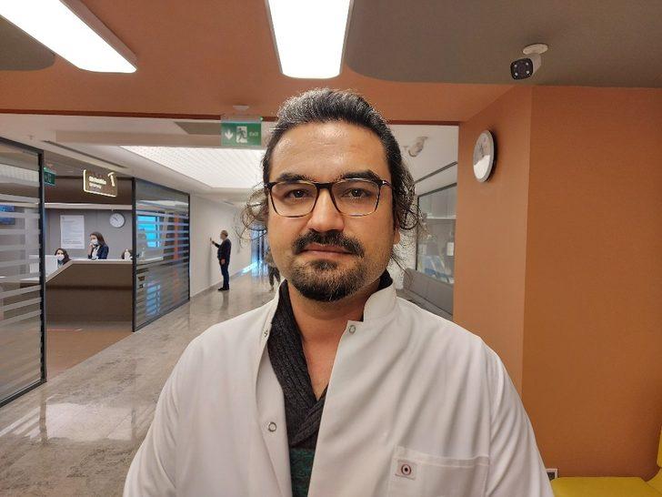 Hastasını ameliyat etmek için Amerika’ya gitti G3