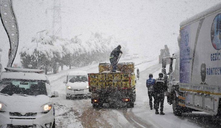 Kartepe’de karla mücadele sürüyor G5