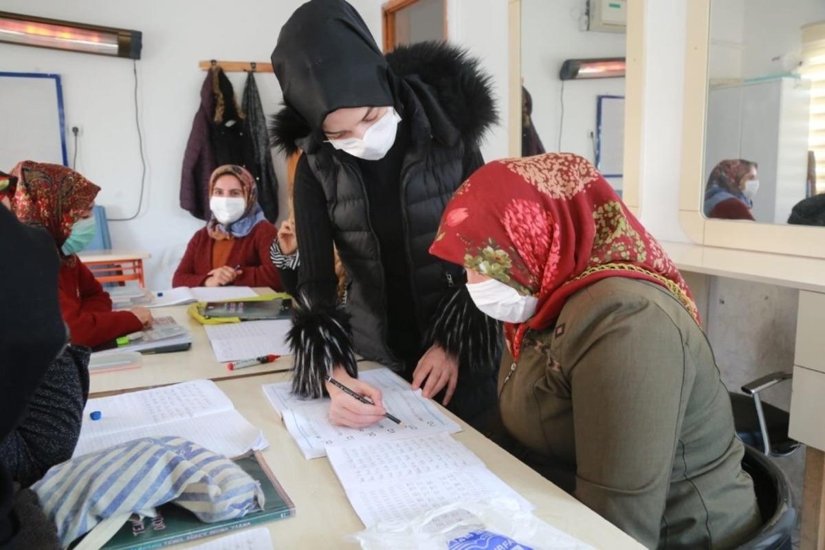 Eyy&uuml;biye&rsquo;de kadınlara pozitif ayrımcılık