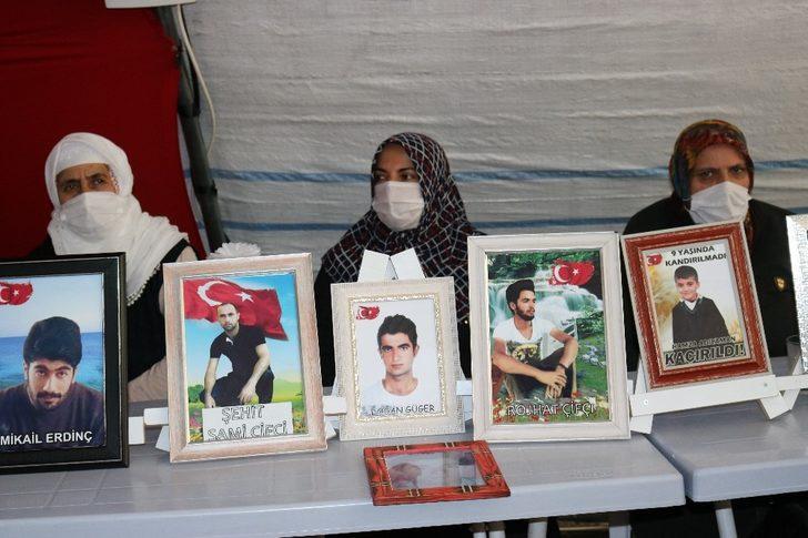 HDP önündeki aileler, PKK’nın hain saldırısına rağmen evlat nöbetini kararlılıkla sürdürüyor G3