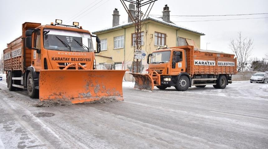 Karatay Belediyesi 7/24 kar mesaisinde