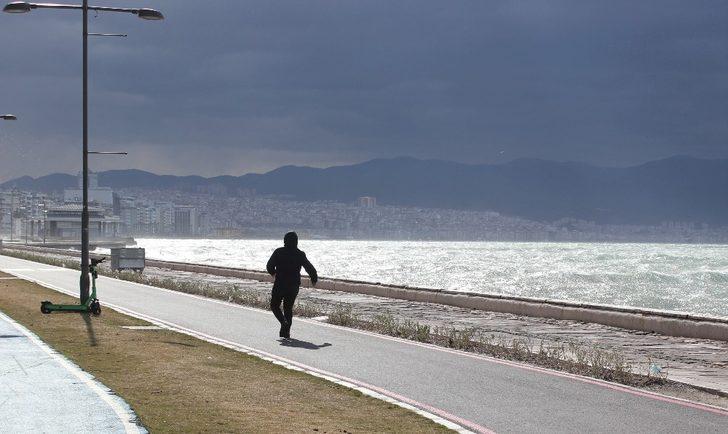 İzmir’de fırtına kabusu geri döndü G3