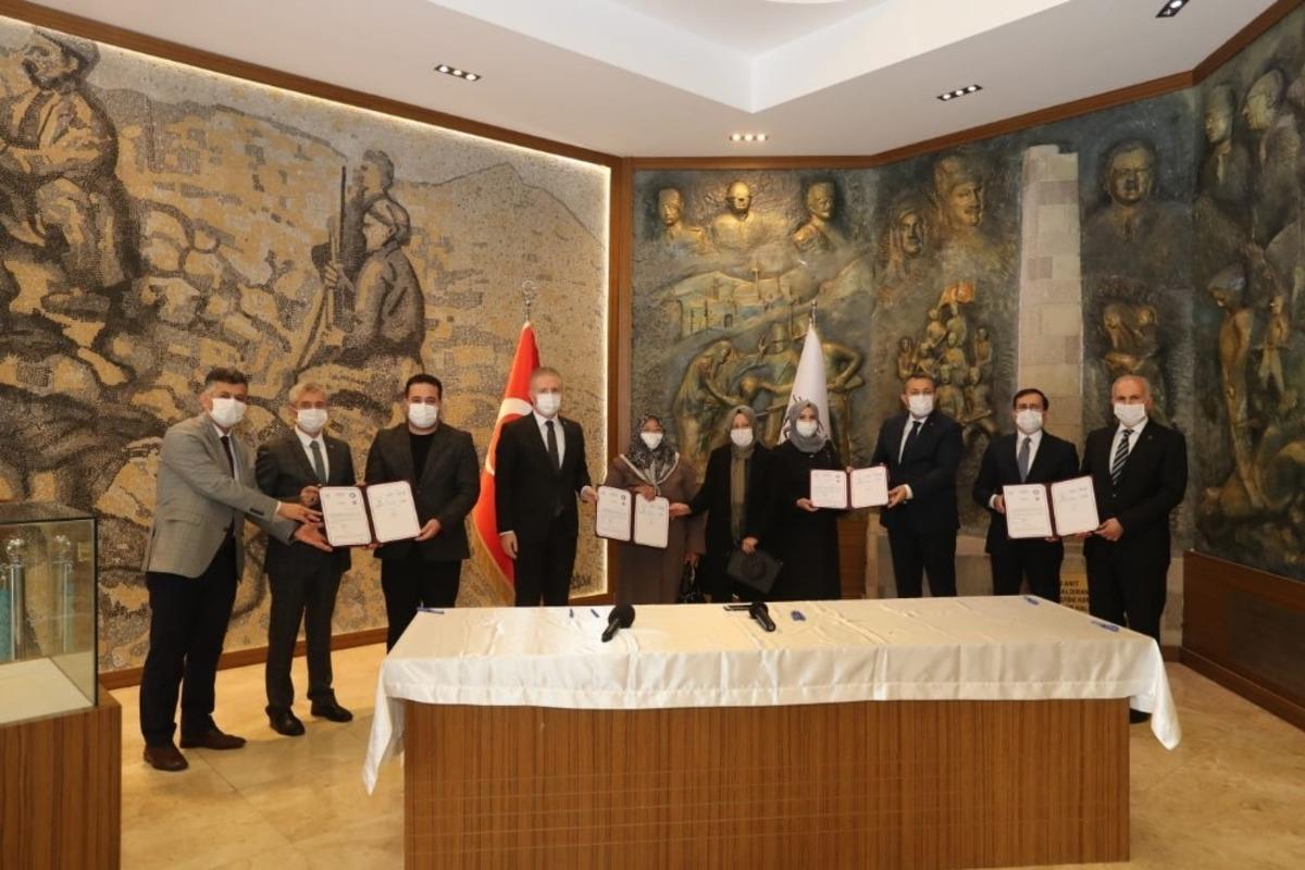 Şahinbey Belediyesi&rsquo;nden iki &ouml;nemli eser i&ccedil;in destek