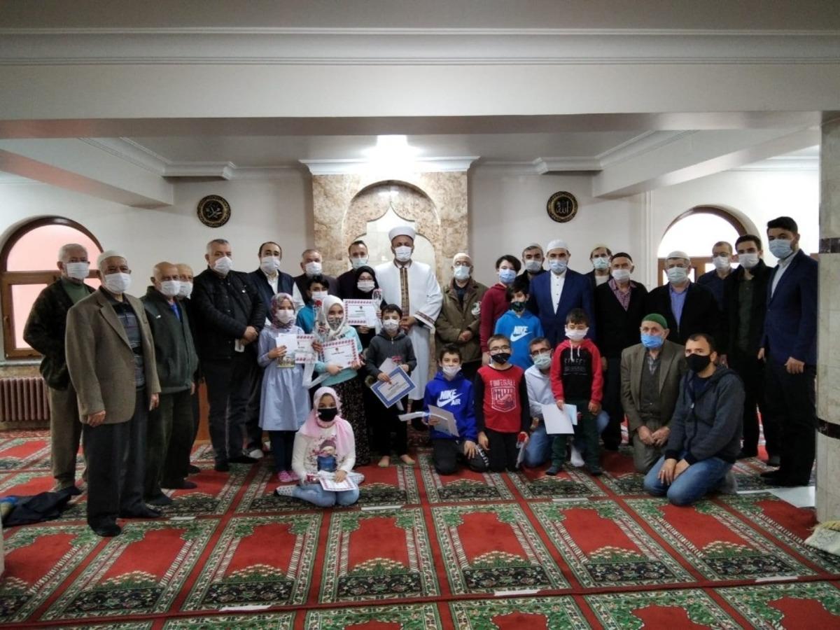 Afyonkarahisar&rsquo;da s&ouml;mestrde &ccedil;ocuklar din eğitimi