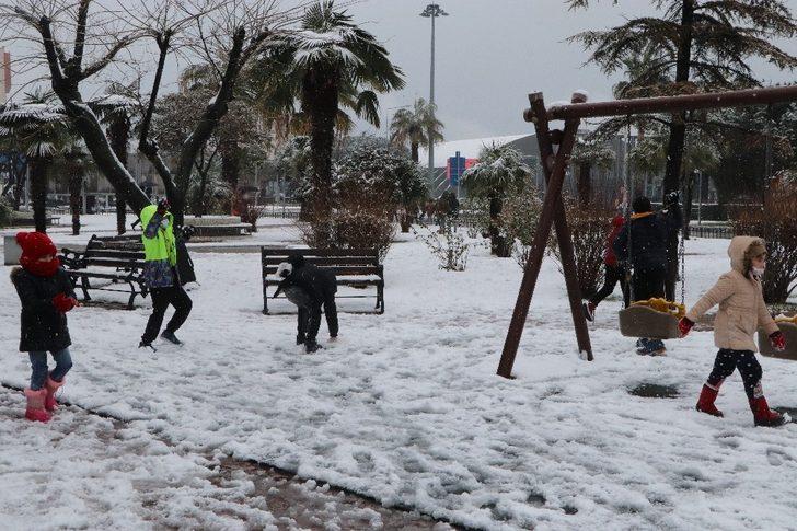 Kar yağışına en çok onlar sevindi G4