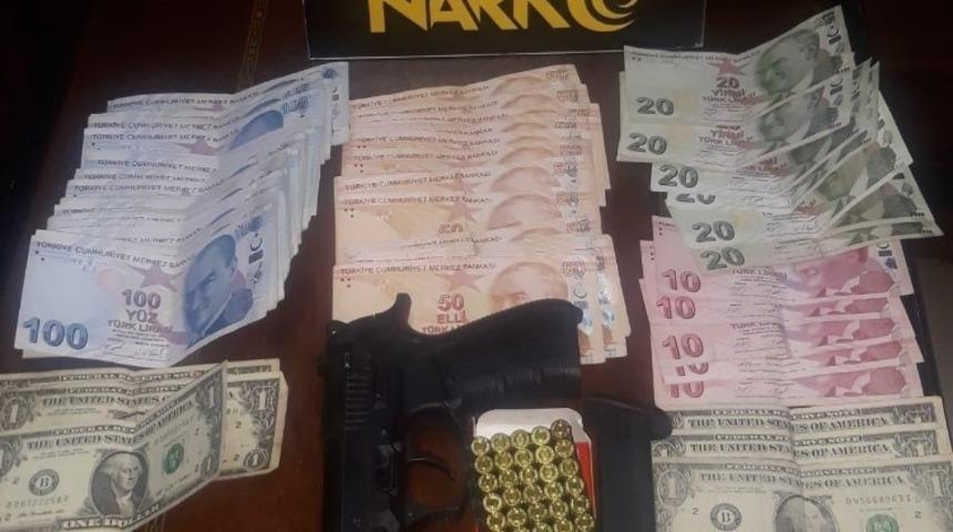 Polis önce içiciyi sonra satıcıyı yakaladı