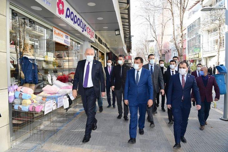 Başkan Gürkan esnafları ziyaret etti G2