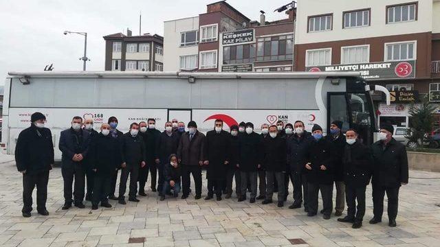 Din görevlilerinden kan bağışı