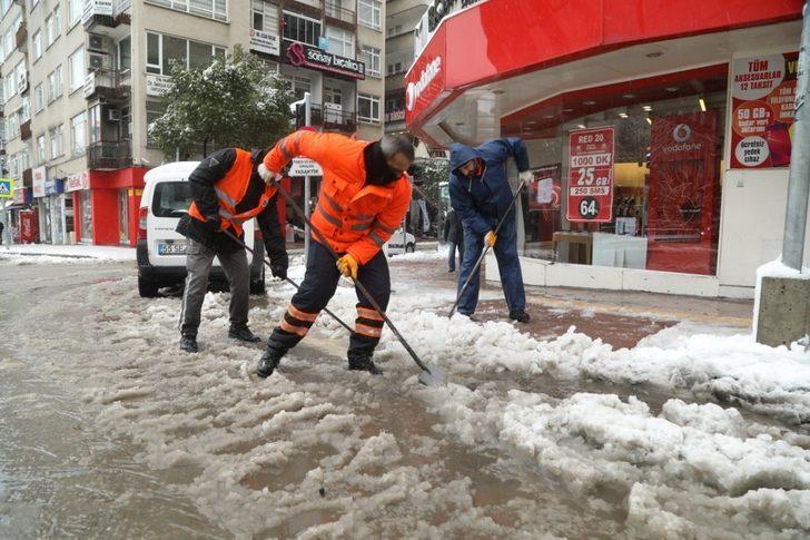 İlkadım’da yoğun kar mesaisi G2