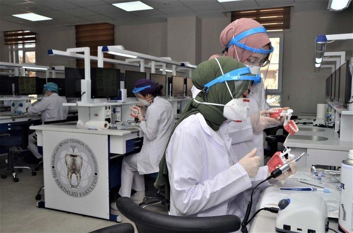 Diş Hekimliği Fakültesinde yüz yüze pratik eğitim süreci başladı G1