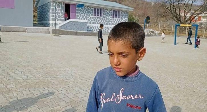 Thiam’ın yenilettiği okulda yüzler gülüyor G5