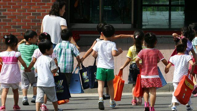 A group of children at a Hanawon centre