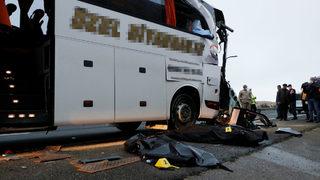 Son Dakika: Şanlıurfa'da feci kaza! Yolcu otobüsü TIR'a arkadan çarptı: Çok sayıda ölü ve yaralı var