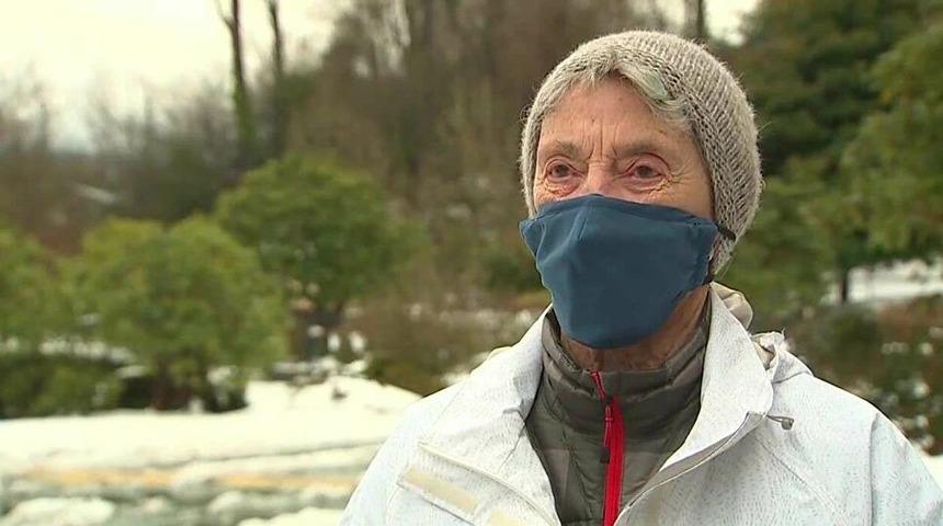 ABD'de 90 yaşındaki kadın aşı için kilometrelerce yürüdü