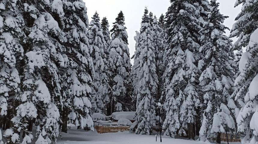 Uludağ’da kar kalınlığı 1 metreye ulaştı