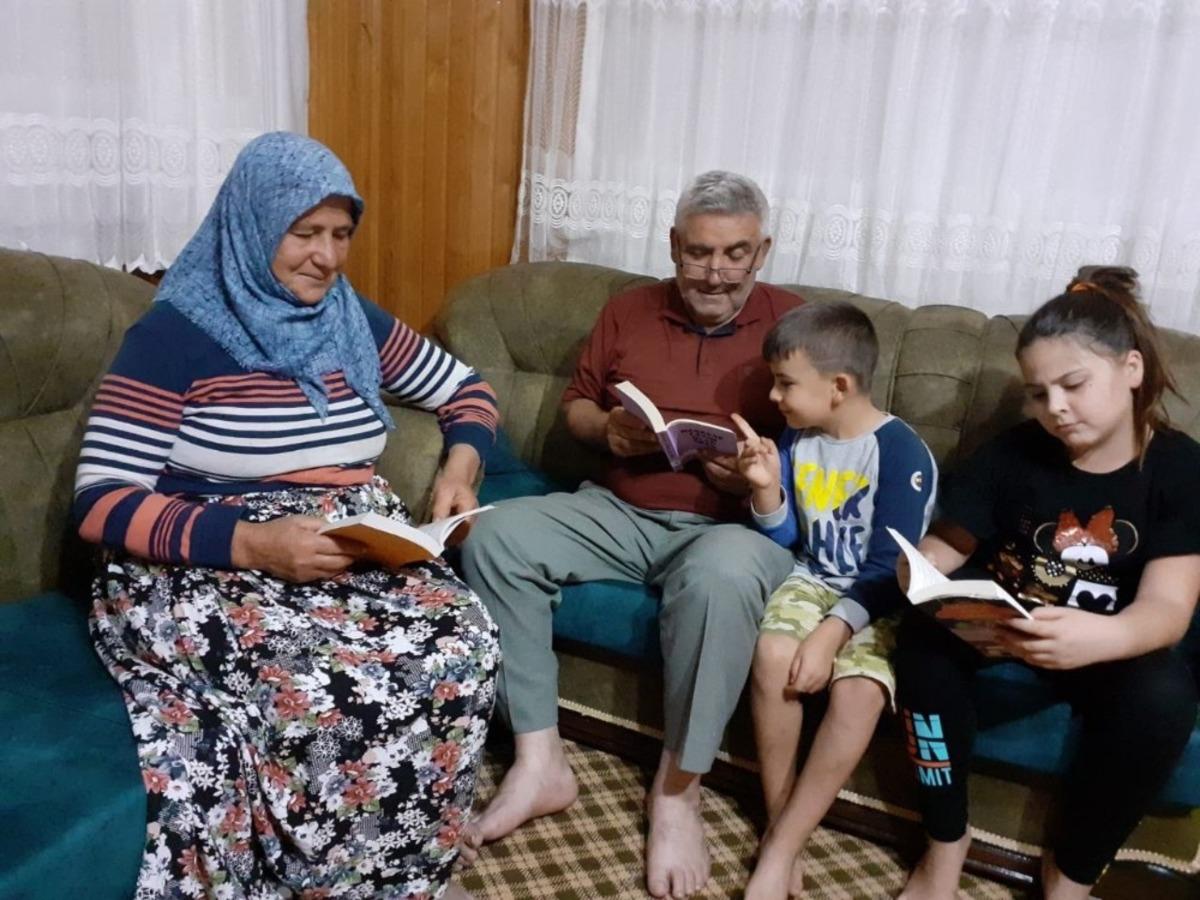 Pazarlar&rsquo;da &rsquo;Umutlu olmak i&ccedil;in diyecek s&ouml;z&uuml;m&uuml;z var&rsquo; projesi