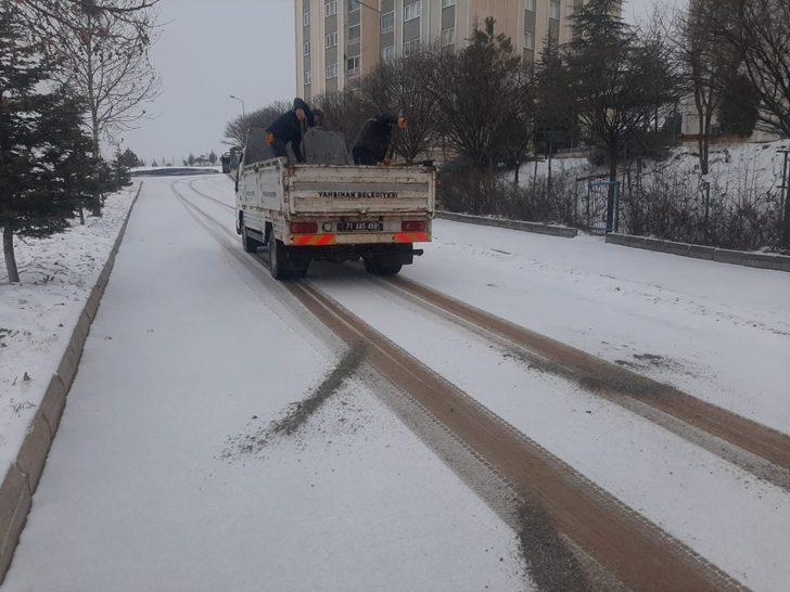 Yahşihan’da kar ile mücadele sürüyor G2