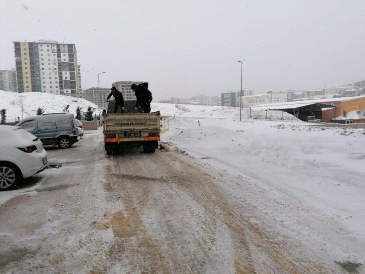 Yahşihan’da kar ile mücadele sürüyor G3