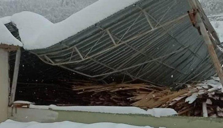 Dikmen’i kar vurdu: Kar 1 metreyi aştı, çatılar çöktü G2