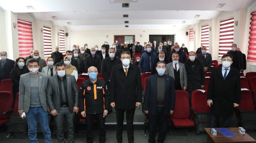 Vali &Ccedil;elik: "Yapmamız gerekenleri alışkanlık haline getirmeliyiz"