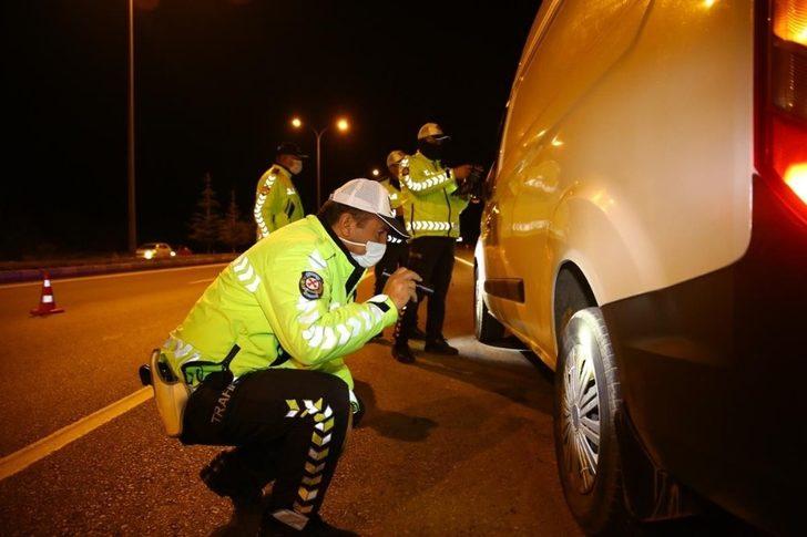 Yurt genelindeki kış lastiği denetiminde 2 bin 677 sürücüye işlem G1