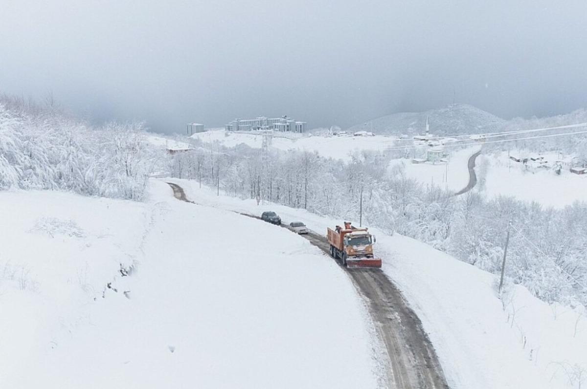 B&uuml;y&uuml;kşehir&rsquo;den kar mesaisi