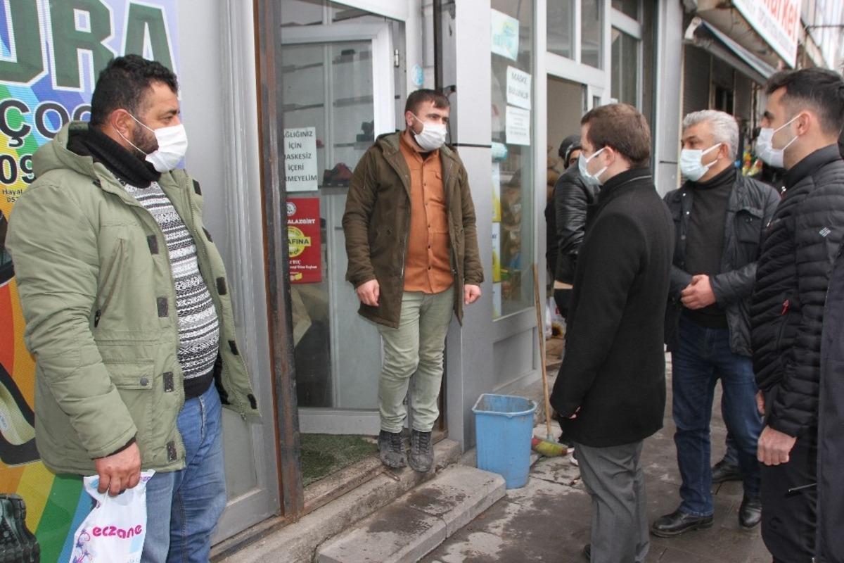 Malazgirt&rsquo;te korona vir&uuml;s denetimi