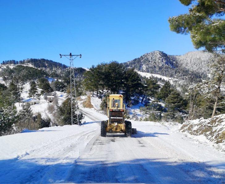 Kardan kapanan yollar açılıyor G2
